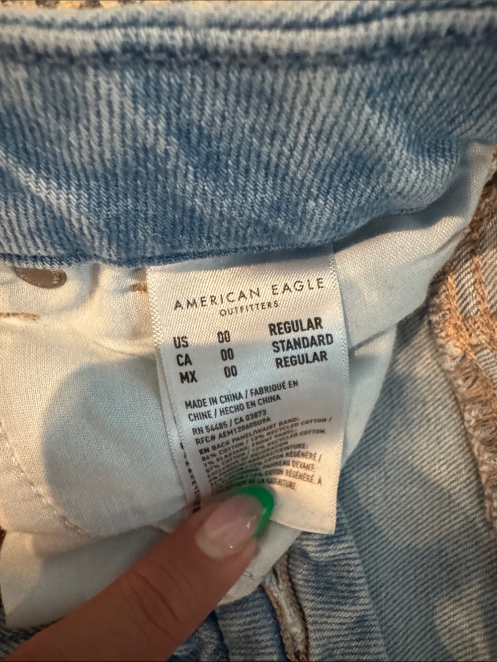 American Eagle Outfitters Light Blue Distressed Boyfriend Jeans - Picture 2 of 5